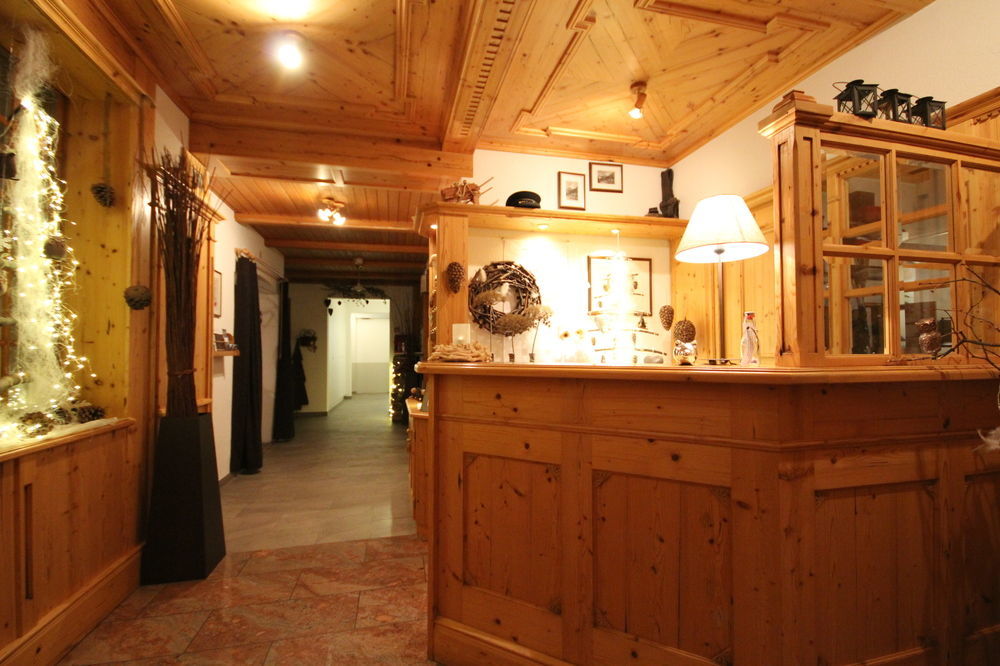 Welschen Hotel Zermatt Exterior photo