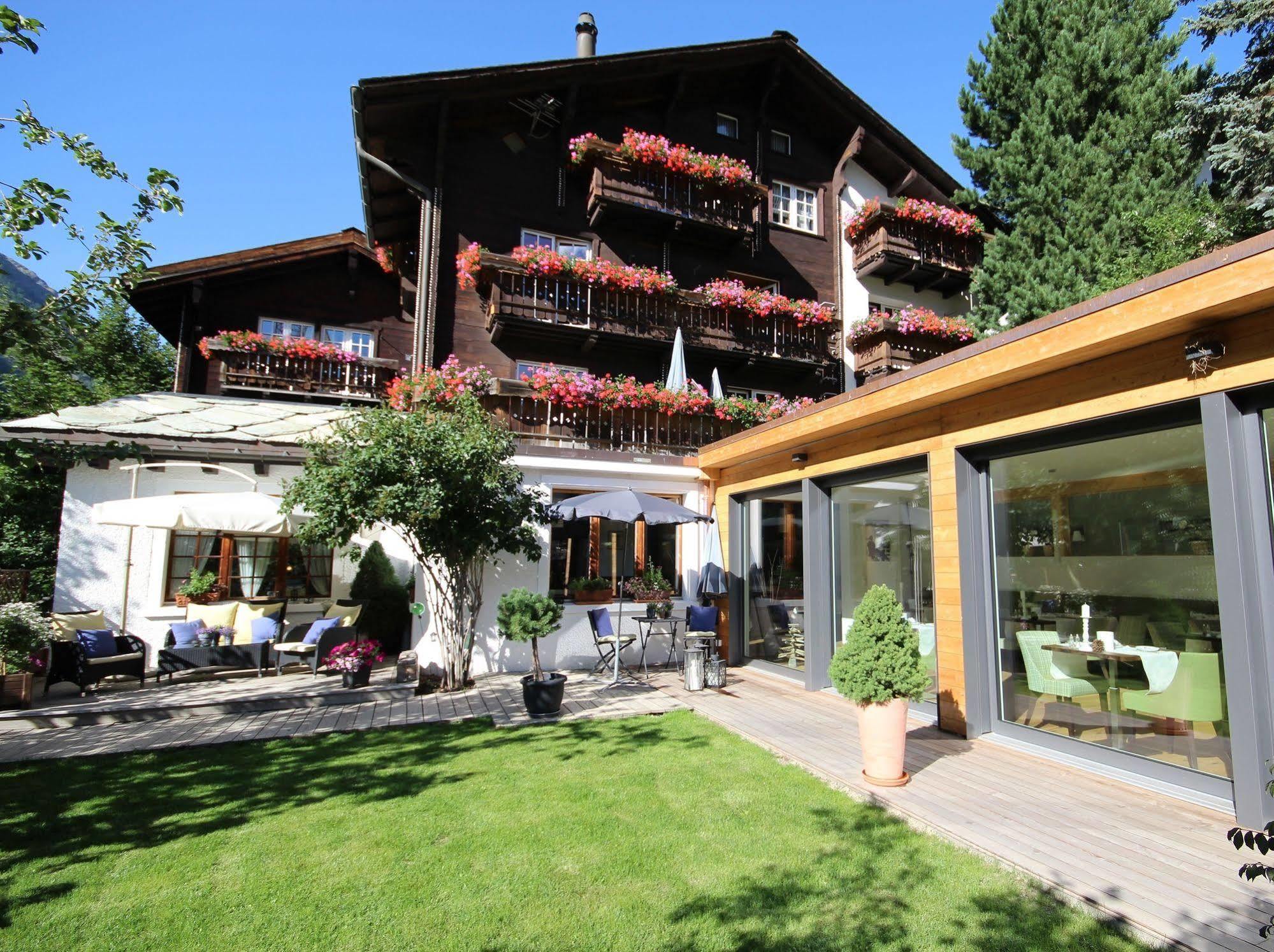 Welschen Hotel Zermatt Exterior photo